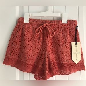 Ban-Jara Lace Shorts Lined, Size S